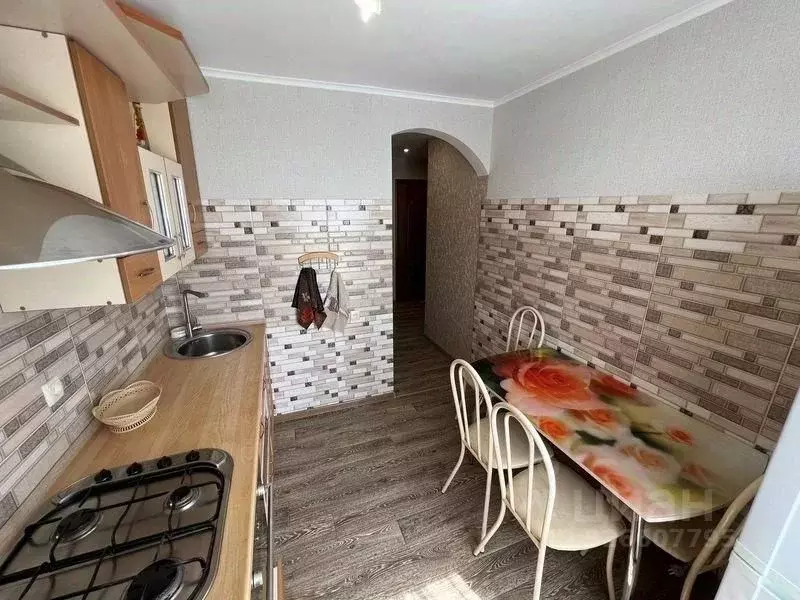 2-к кв. Крым, Евпатория ул. Эскадронная, 9 (50.0 м) - Фото 2