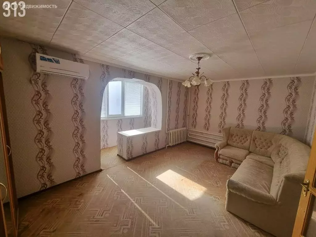 1-комнатная квартира: Феодосия, улица Гарнаева, 63Д (35 м) - Фото 1