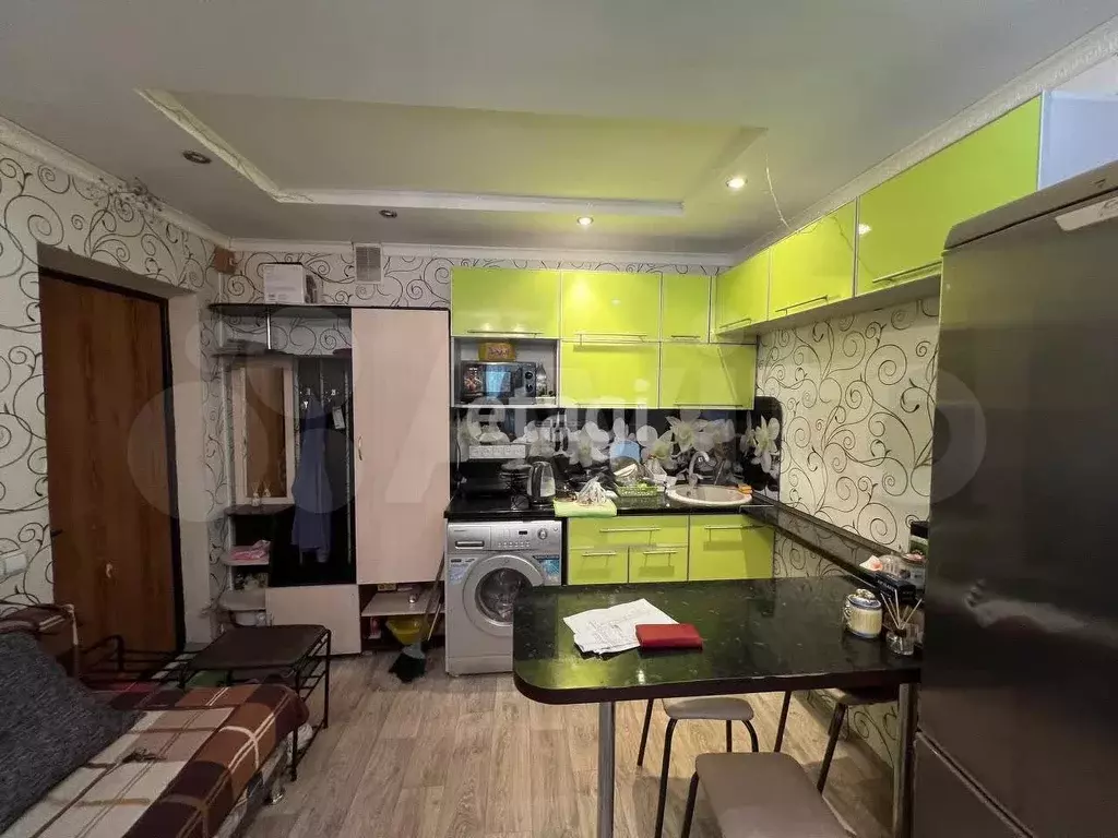 Комната 18 м в 1-к., 2/5 эт. - Фото 0