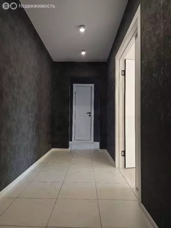 2-комнатная квартира: Ревда, улица Чехова, 51 (52.8 м) - Фото 1