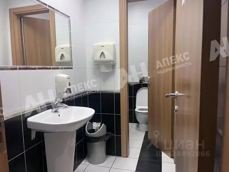 Помещение свободного назначения в Москва ул. Добролюбова, 9/11 (73 м) - Фото 1