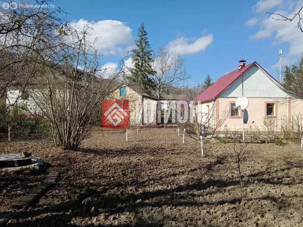 Дом в Бахчисарайский район, Голубинское сельское поселение, село ... - Фото 1