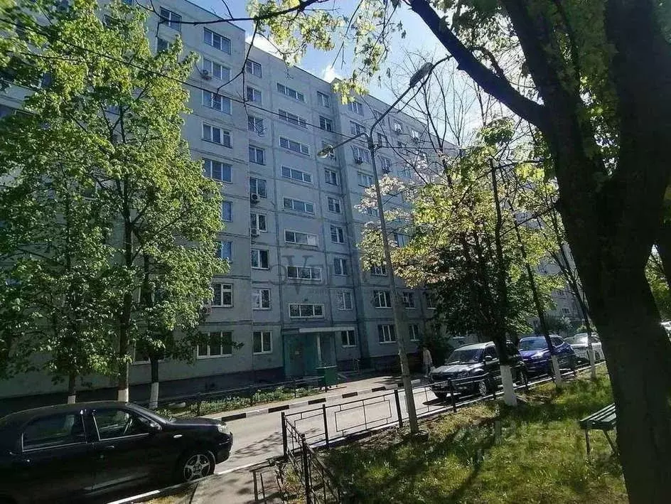 2-к кв. Белгородская область, Старый Оскол Жукова мкр, 19 (54.8 м) - Фото 1