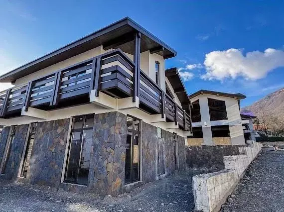 Дом в Краснодарский край, Сочи Красная Поляна пгт, ул. Пчеловодов, 13 ... - Фото 2