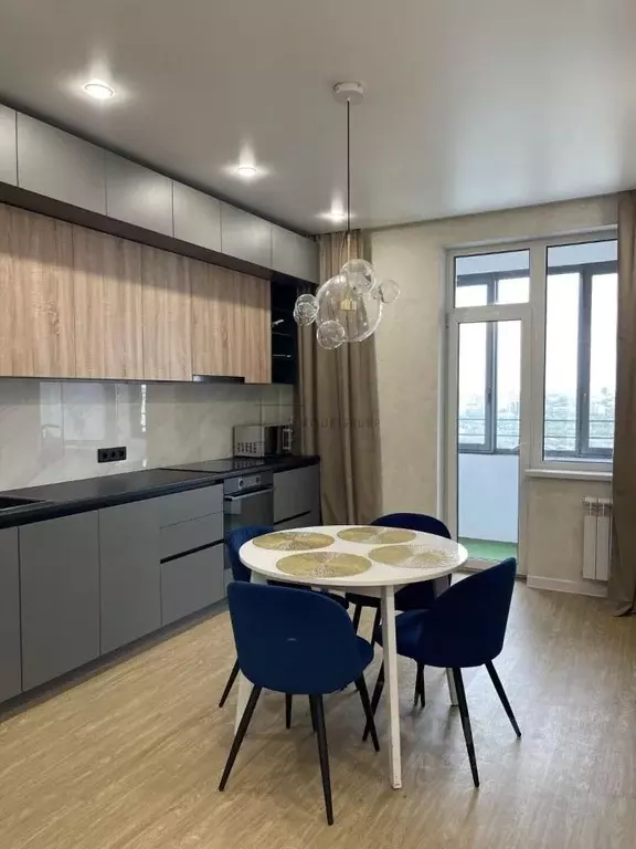 3-к кв. Новосибирская область, Новосибирск пл. Райсовета, 14 (66.0 м) - Фото 1