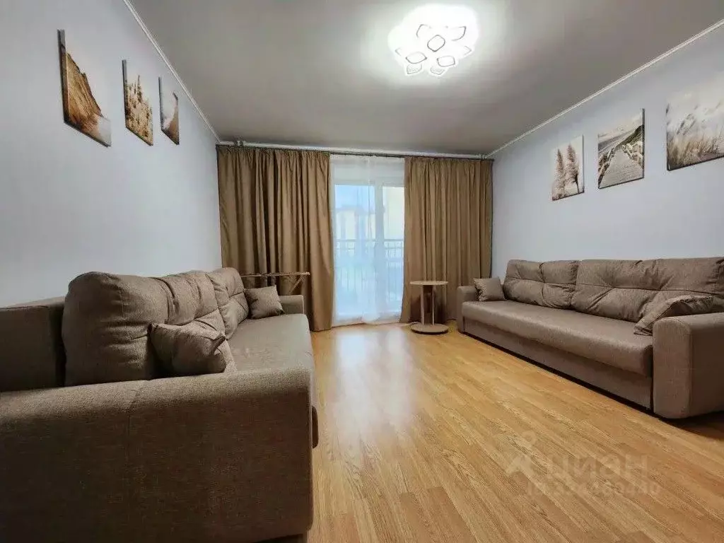 2-к кв. Самарская область, Самара Солнечная ул., 82 (70.0 м) - Фото 1