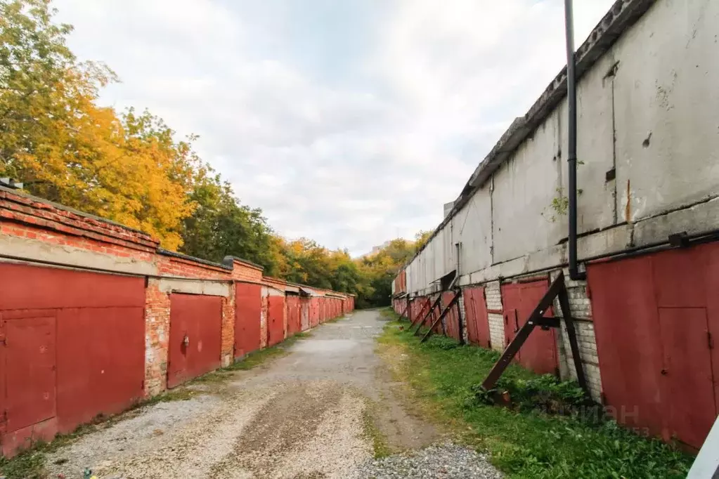 Гараж в Тюменская область, Тюмень Полевая ул., 2с1 (18 м) - Фото 1