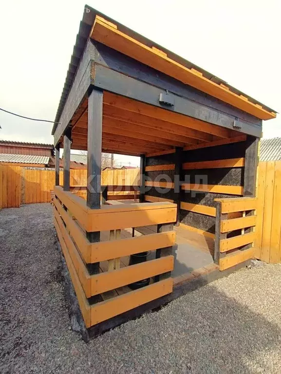 Дом в Кызыл, Безымянный переулок (133.7 м) - Фото 1