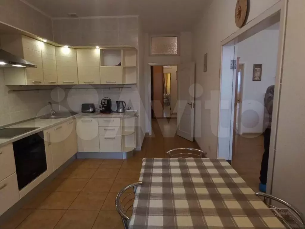 Комната 14 м в 2-к., 5/9 эт. - Фото 0