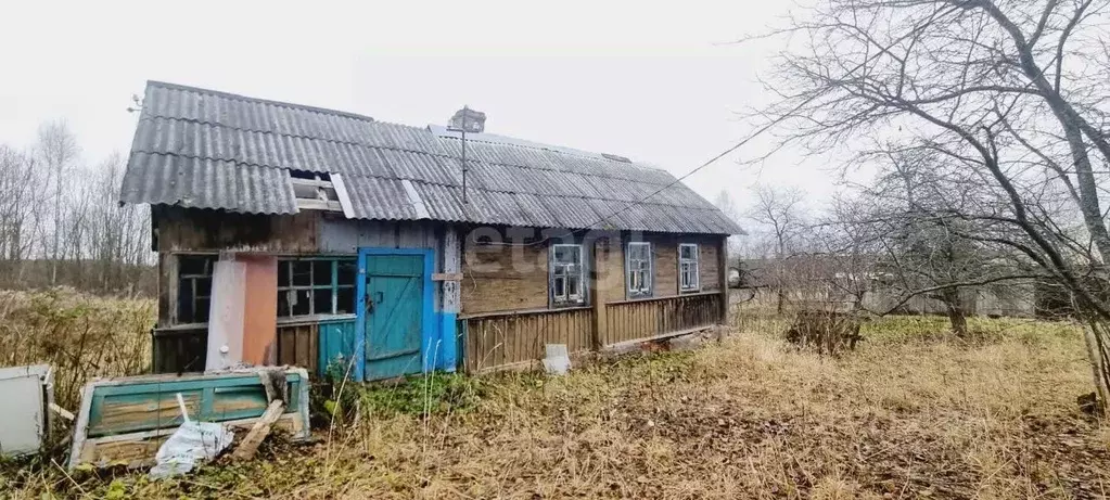 Дом в Смоленская область, Ярцевский муниципальный округ, д. Михейково ... - Фото 0