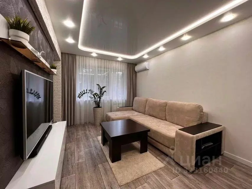 1-к кв. Омская область, Омск 3-й мкр, ул. Путилова, 3 (48.0 м) - Фото 1