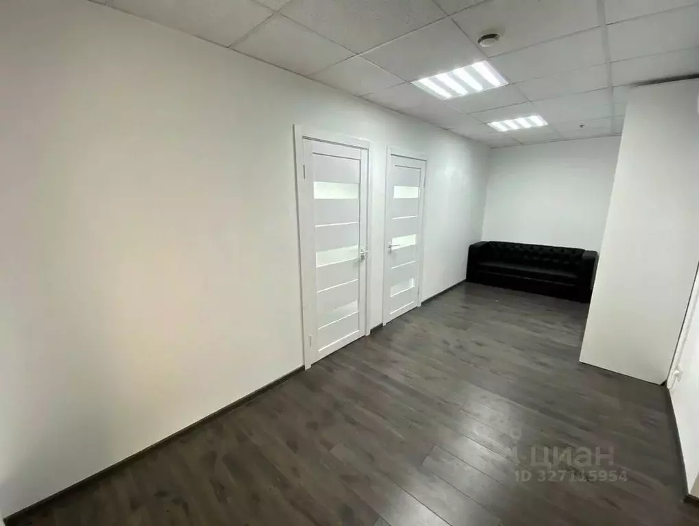 Офис в Свердловская область, Екатеринбург ул. Белинского, 83 (40 м) - Фото 2