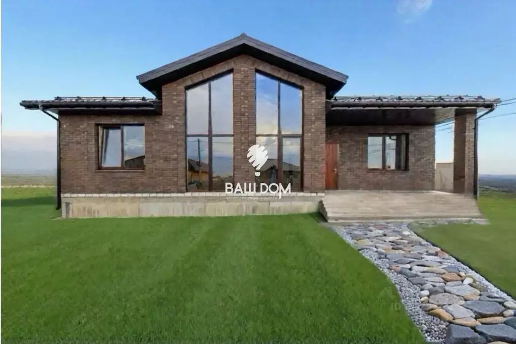 Дом в Брянская область, Брянский район, Отрадненское с/пос, с. ... - Фото 1