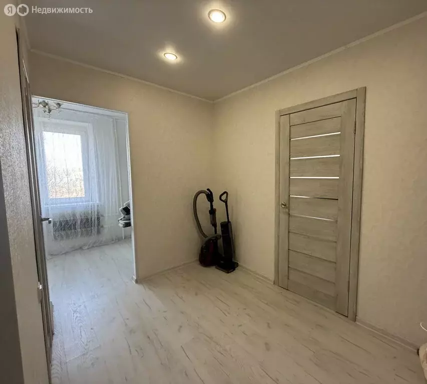 1-комнатная квартира: Нариманов, Спортивная улица, 5 (35.7 м) - Фото 1