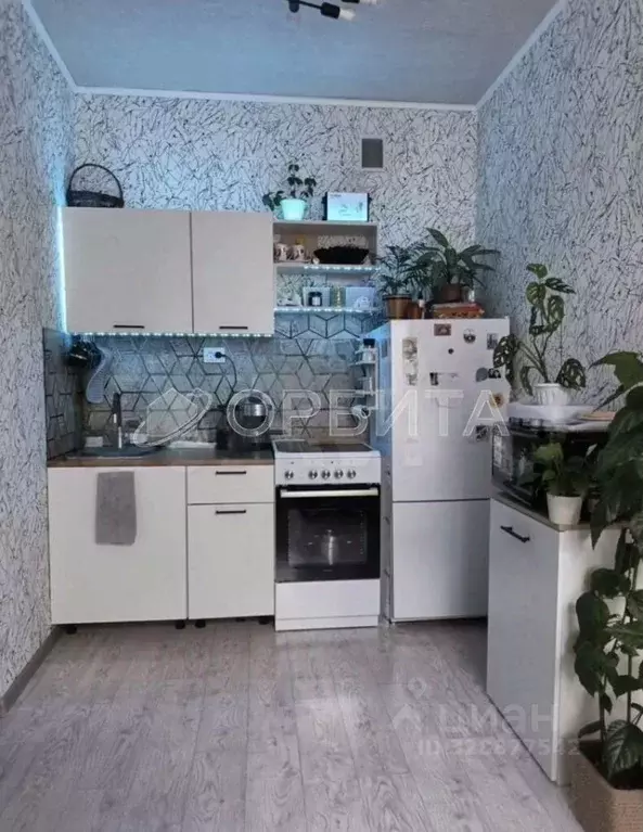 Студия Тюменская область, Тюменский муниципальный округ, д. Патрушева ... - Фото 1