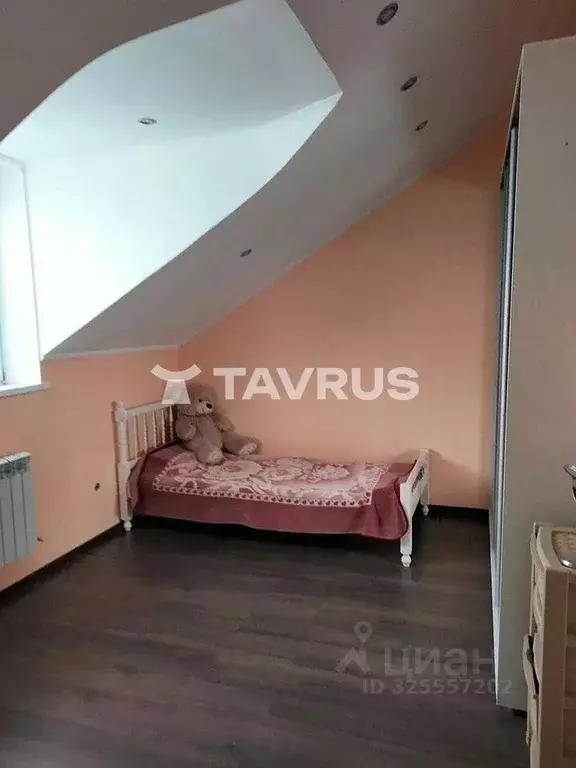 Дом в Крым, Симферополь ул. Звездная (360 м) - Фото 2