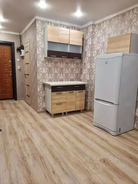 Студия Белгородская область, Старый Оскол Молодогвардеец мкр, 1 (17.0 ... - Фото 1