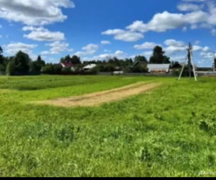 Участок в Самарская область, Ставропольский район, Узюково с/пос, с. ... - Фото 0