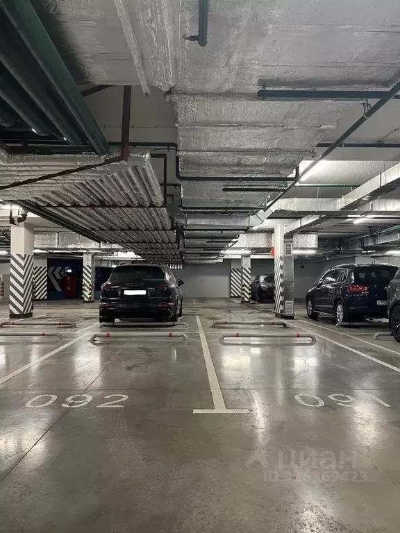 Гараж в Москва Новоалексеевская ул., 16к3 (13 м) - Фото 1