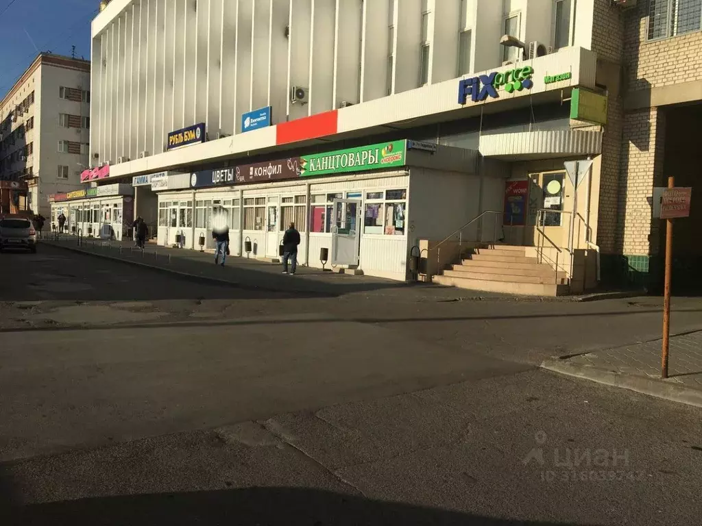 Офис в Волгоградская область, Волгоград ул. 7-й Гвардейской, 4А (1326 ... - Фото 0