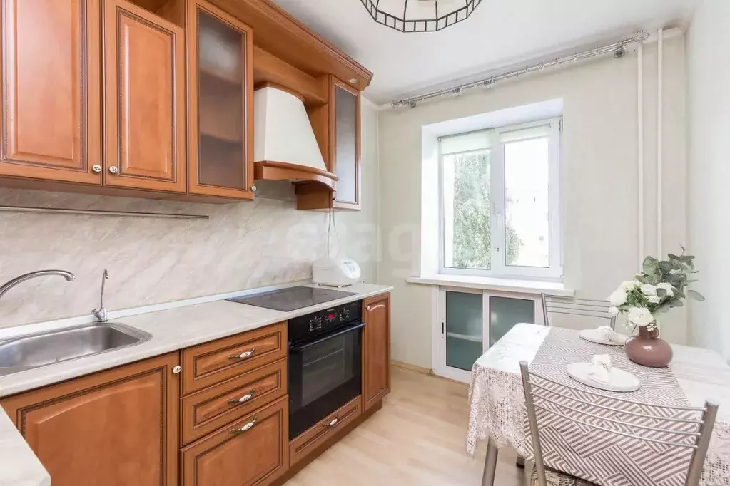 3-к кв. Тюменская область, Тюмень Полевая ул., 25 (57.1 м) - Фото 1