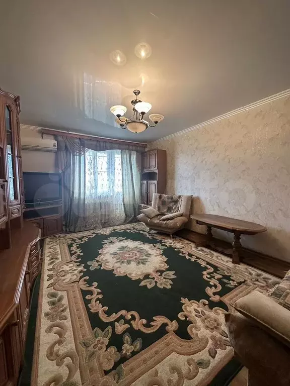 4-к. квартира, 150 м, 3/3 эт. - Фото 0