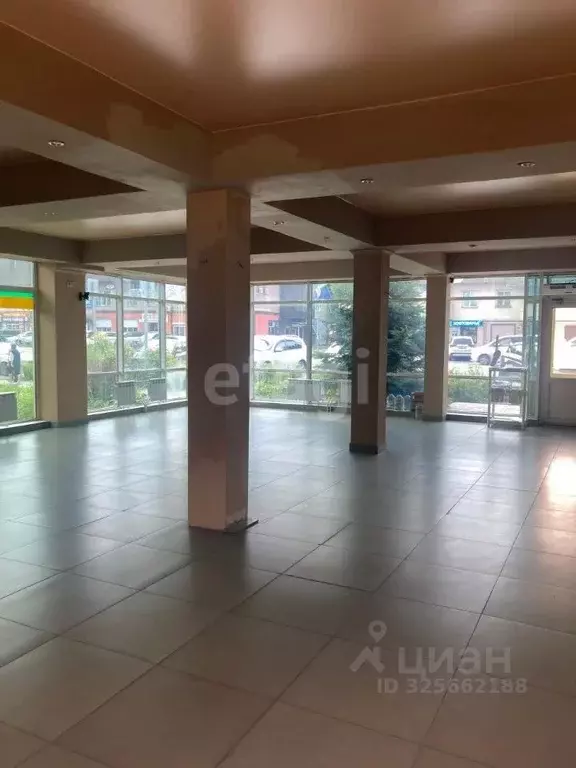 Помещение свободного назначения в Алтай, Майминский район, с. Майма ... - Фото 1