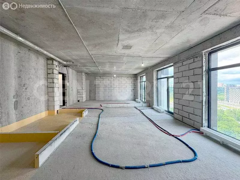 Квартира-студия: Москва, улица Нижние Мнёвники, 16к2 (76.7 м) - Фото 1