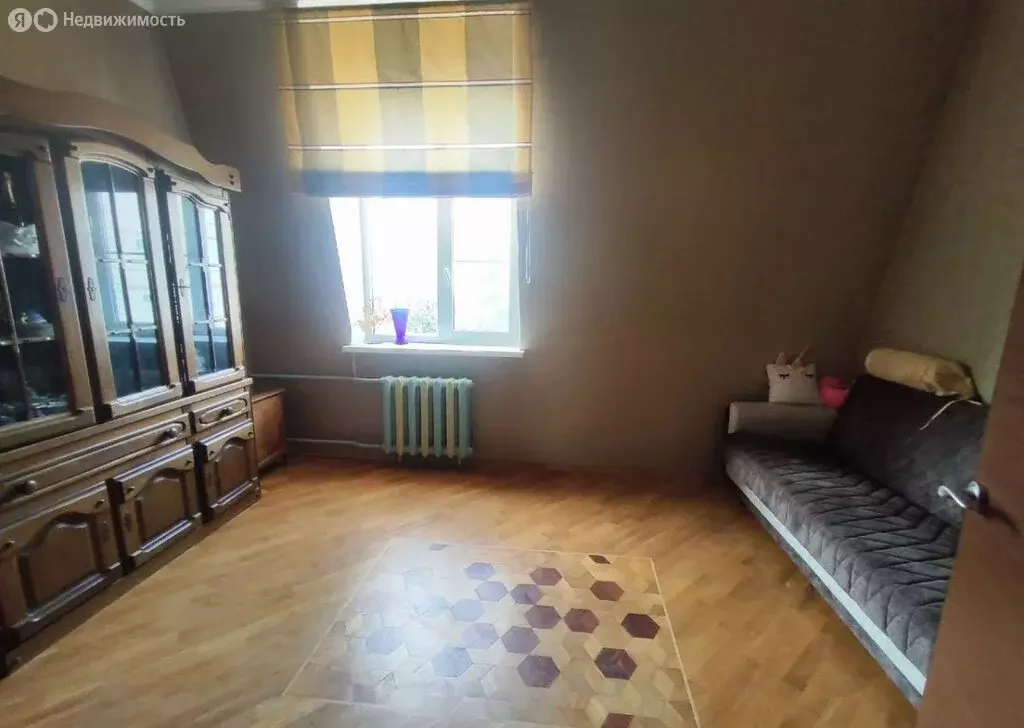4-комнатная квартира: Волгодонск, улица Черникова, 32 (100.7 м) - Фото 1
