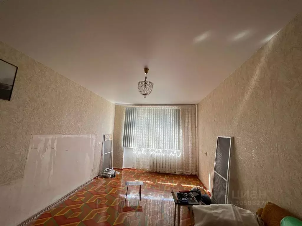 3-к кв. Волгоградская область, Волгоград Керамический мкр, ул. ... - Фото 0