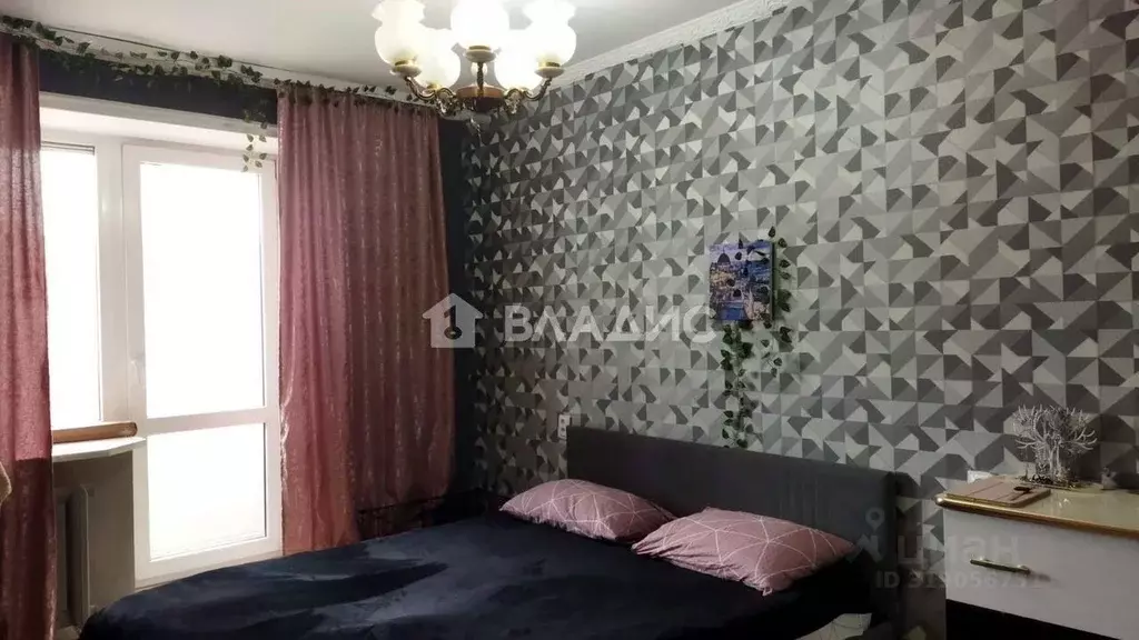 3-к кв. Калининградская область, Калининград ул. Павлика Морозова, 17 ... - Фото 0