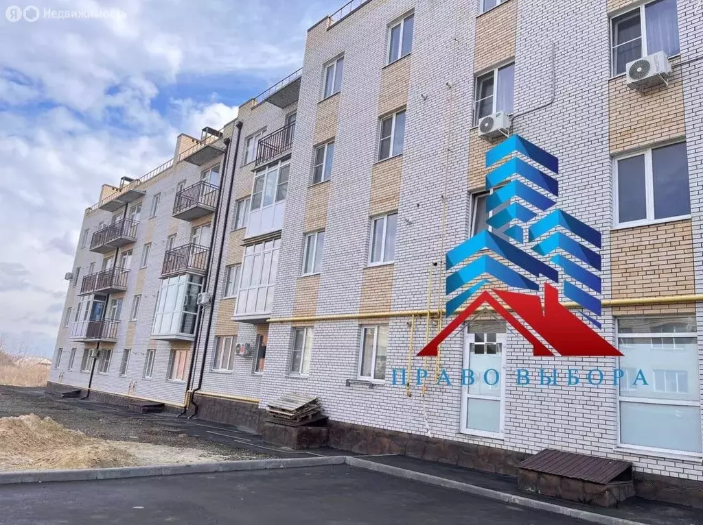 1-комнатная квартира: Таганрог, 1-й Новый переулок, 14-9к1 (42.1 м) - Фото 0