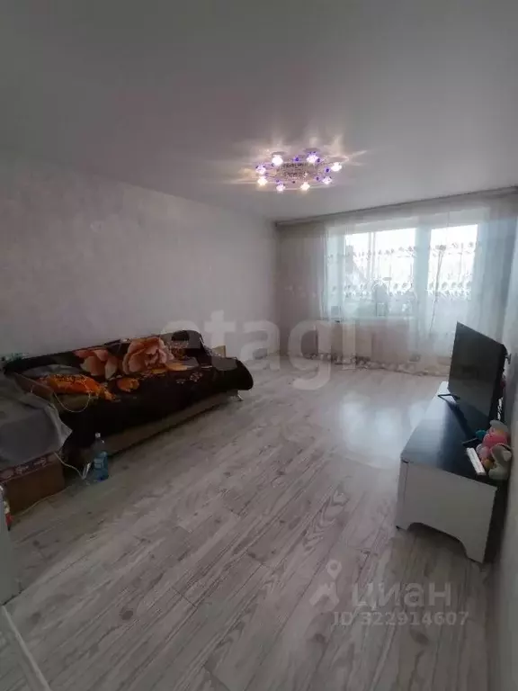 3-к кв. Кемеровская область, Юрга Волгоградская ул., 18 (59.0 м) - Фото 1