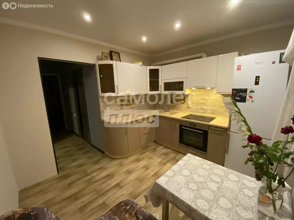 1-комнатная квартира: Краснодар, улица 1 Мая, 428 (38 м) - Фото 1