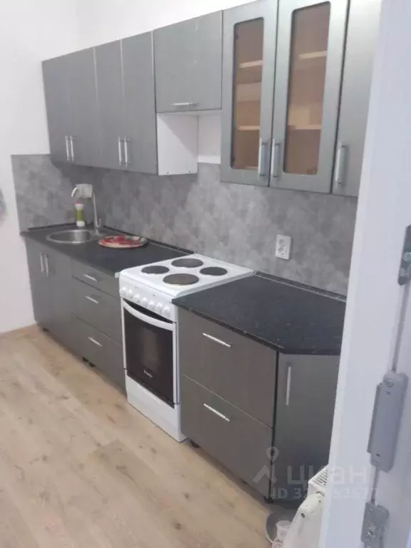 1-к кв. Свердловская область, Екатеринбург бул. Новосинарский, 5 (28.9 ... - Фото 1