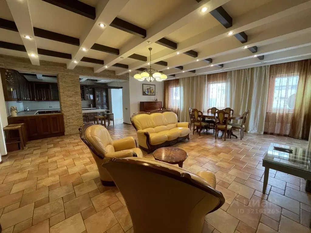 3-к кв. Свердловская область, Екатеринбург ул. Белинского, 61 (210.0 ... - Фото 1