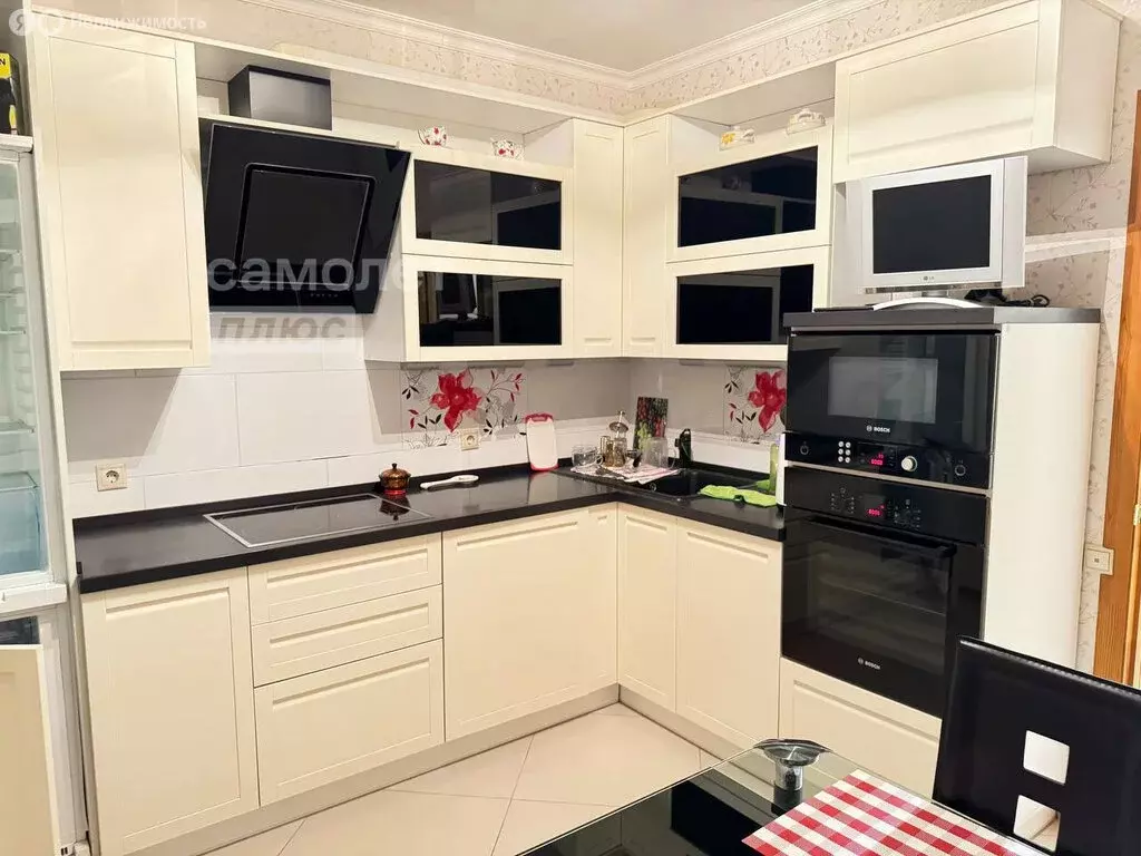 3-комнатная квартира: Москва, улица Васильцовский Стан, 11 (74.6 м) - Фото 1