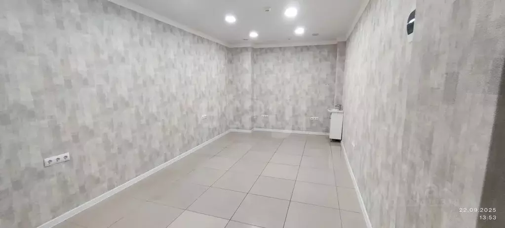 Помещение свободного назначения в Адыгея, Майкоп ул. Чкалова, 65 (22 ... - Фото 2