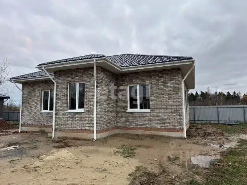 Дом в Калужская область, Калуга городской округ, д. Сивково 64 (110 м) - Фото 1