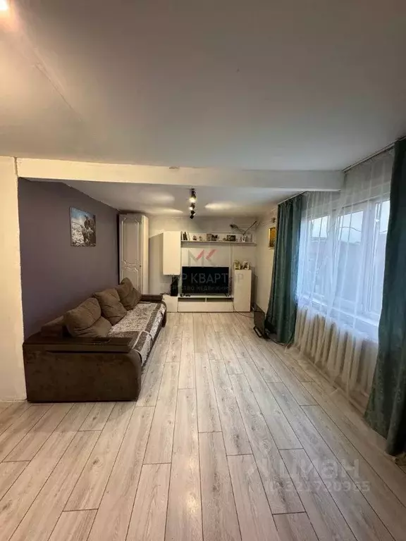 Дом в Тыва, Кызылский кожуун, Каа-Хем пгт ул. Куминова, 43 (93 м) - Фото 0