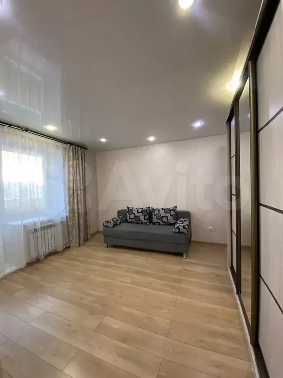 1-к. квартира, 30,2 м, 2/6 эт. - Фото 1