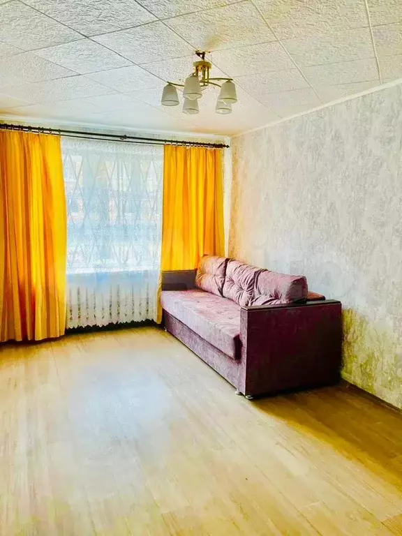 2-к. квартира, 41 м, 1/4 эт. - Фото 0
