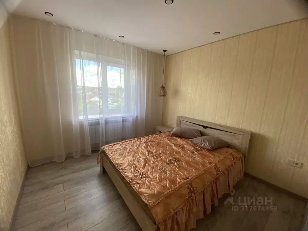 2-к кв. Белгородская область, Алексеевка Пролетарская ул., 11А (70.0 ... - Фото 1