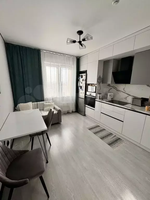 1-к. квартира, 40,5 м, 14/19 эт. - Фото 0