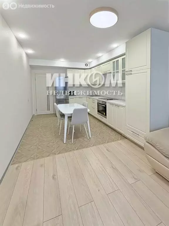 2-комнатная квартира: Одинцово, Сколковская улица, 7А (75 м) - Фото 2