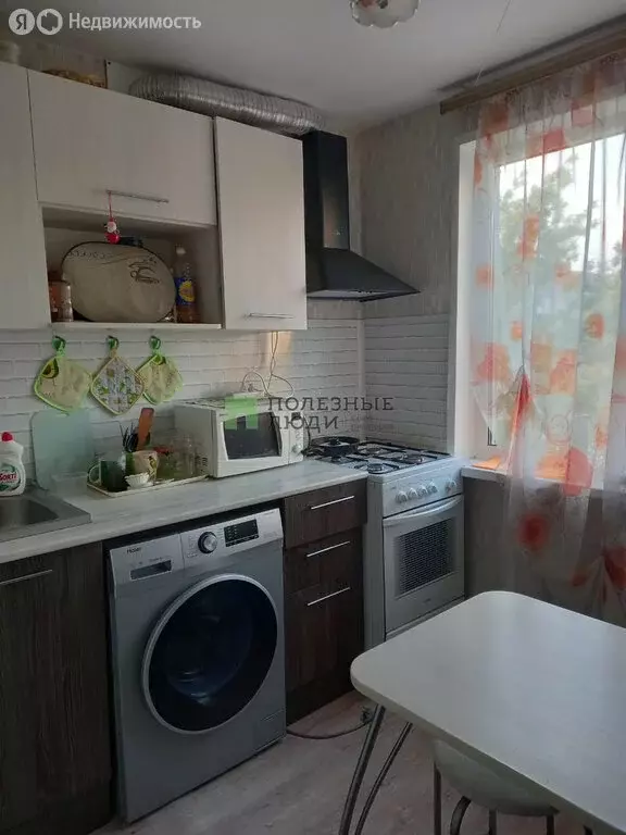 2-комнатная квартира: Ижевск, улица Ворошилова, 101 (45.1 м) - Фото 1