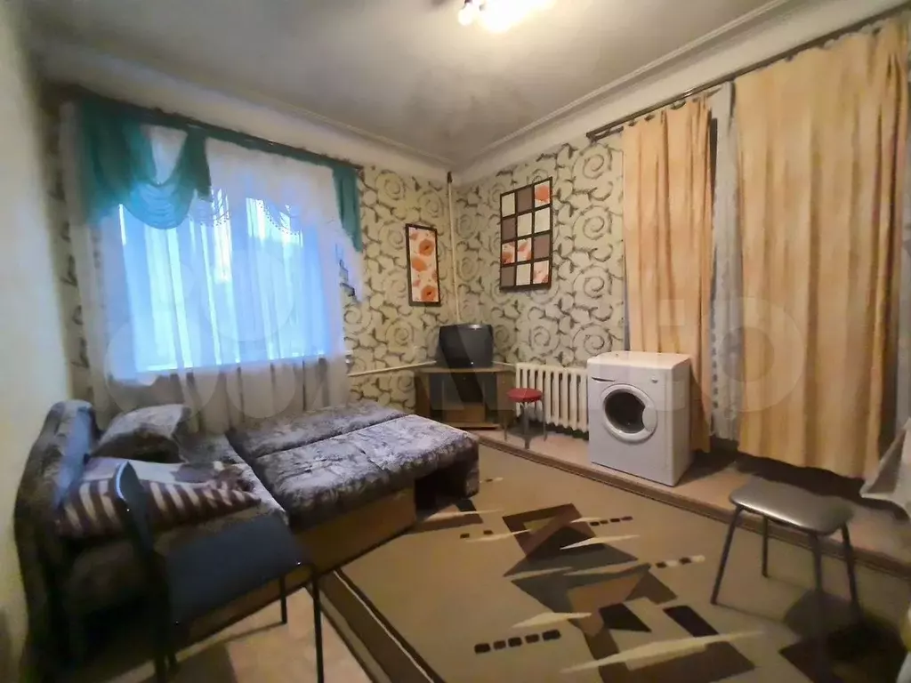 Комната 16 м в 3-к., 2/2 эт. - Фото 0
