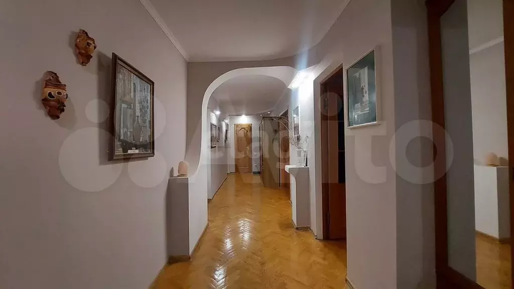 4-к. квартира, 115 м, 2/9 эт. - Фото 1
