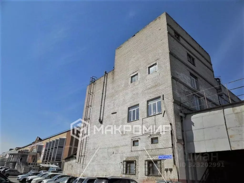 Помещение свободного назначения в Татарстан, Казань ул. Сибирский ... - Фото 1