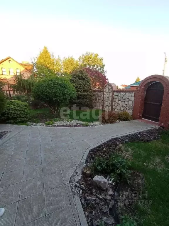 Дом в Самарская область, Ставропольский район, с. Ягодное Вишневая ... - Фото 0